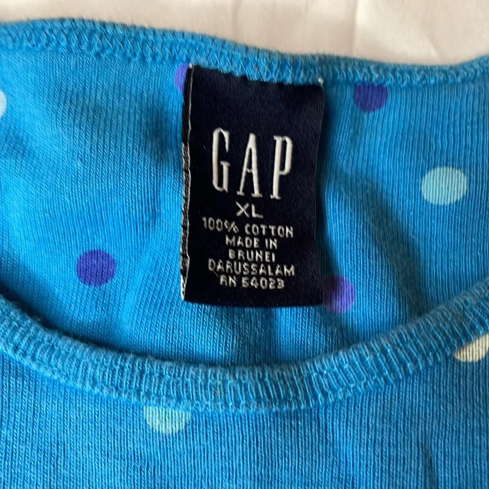 Gap girls t-shirt